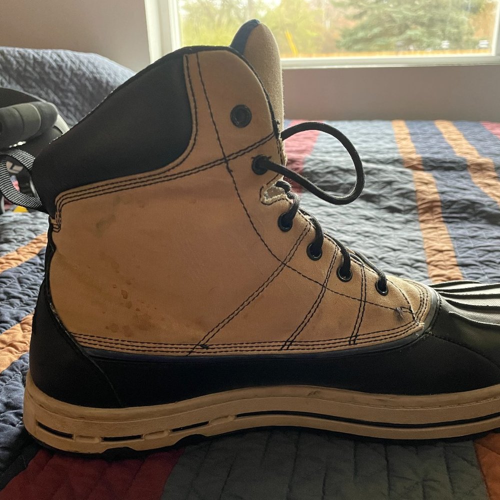 Nike ACG Woodside Boots Size 13